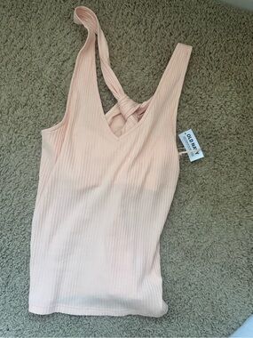 Old Navy Ribbed V-Neck Tank with Knot-Back in Pale Pink